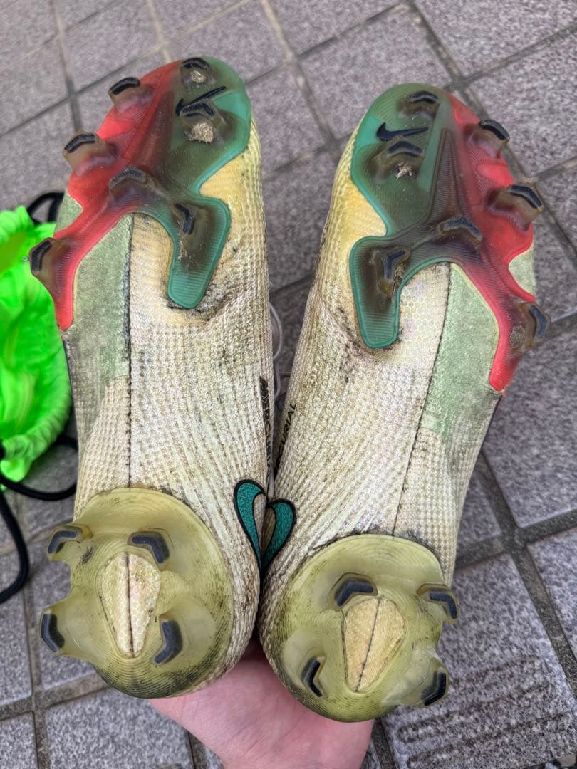 ナイキ マーキュリアル ヴェイパー ACC