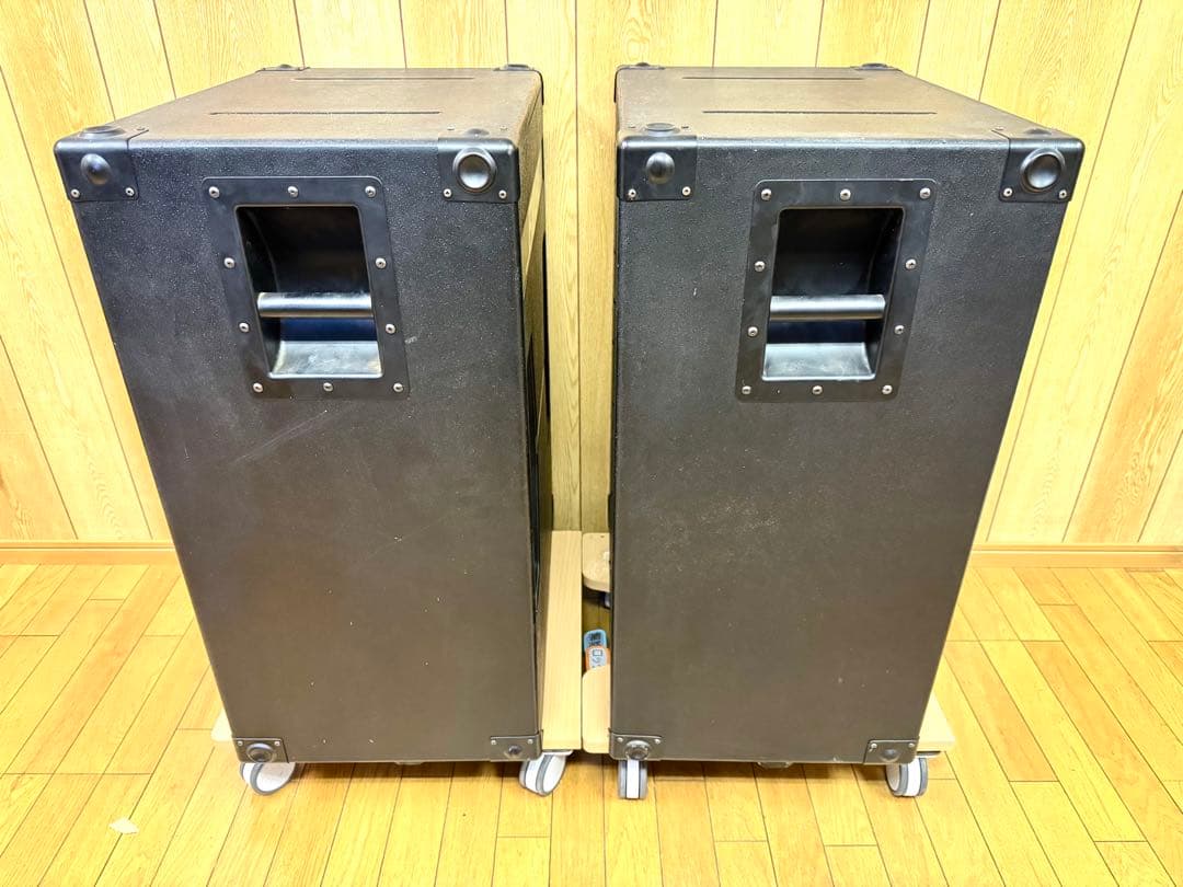 BOSE ボーズ 302 サブウーファー ペア 引取歓迎　西濃運輸2個口