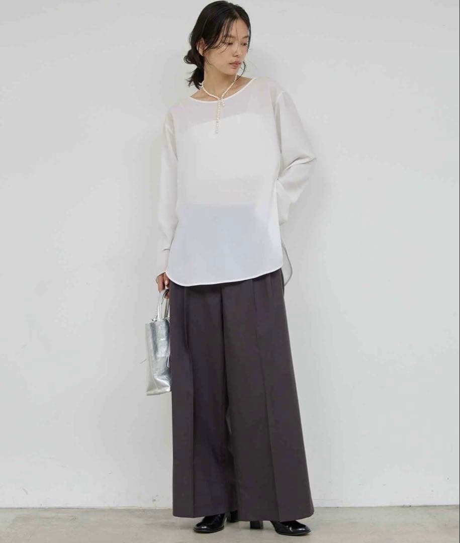 今期購入【新品未使用タグ付】 ガリャルダガランテ　ラウンドブラウスTee