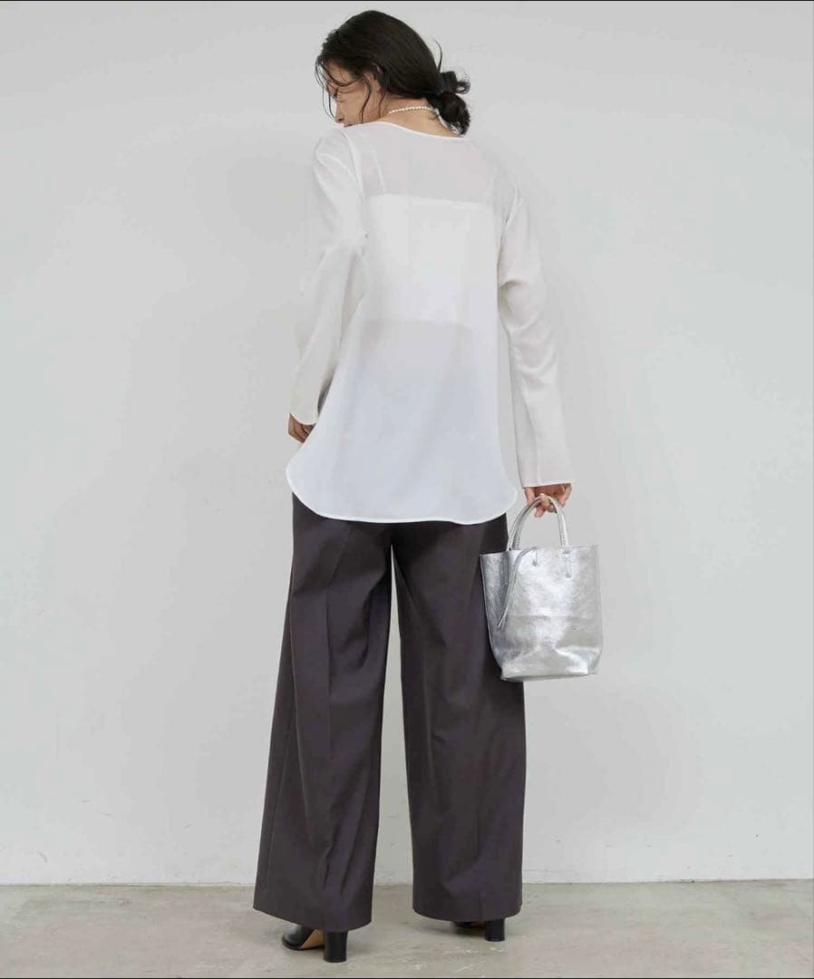 今期購入【新品未使用タグ付】 ガリャルダガランテ　ラウンドブラウスTee