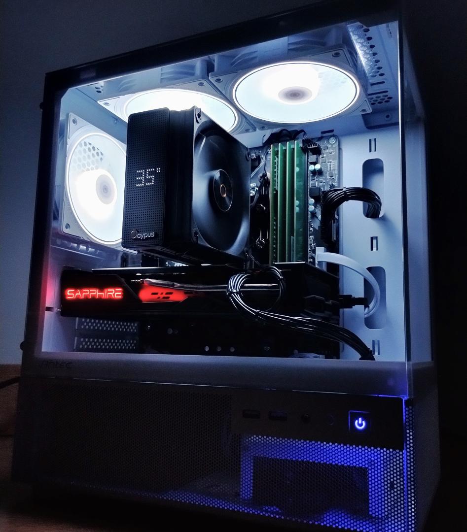 ゲーミングPC/Core i7 8700/RX5700/メモリ32G/新品SSD