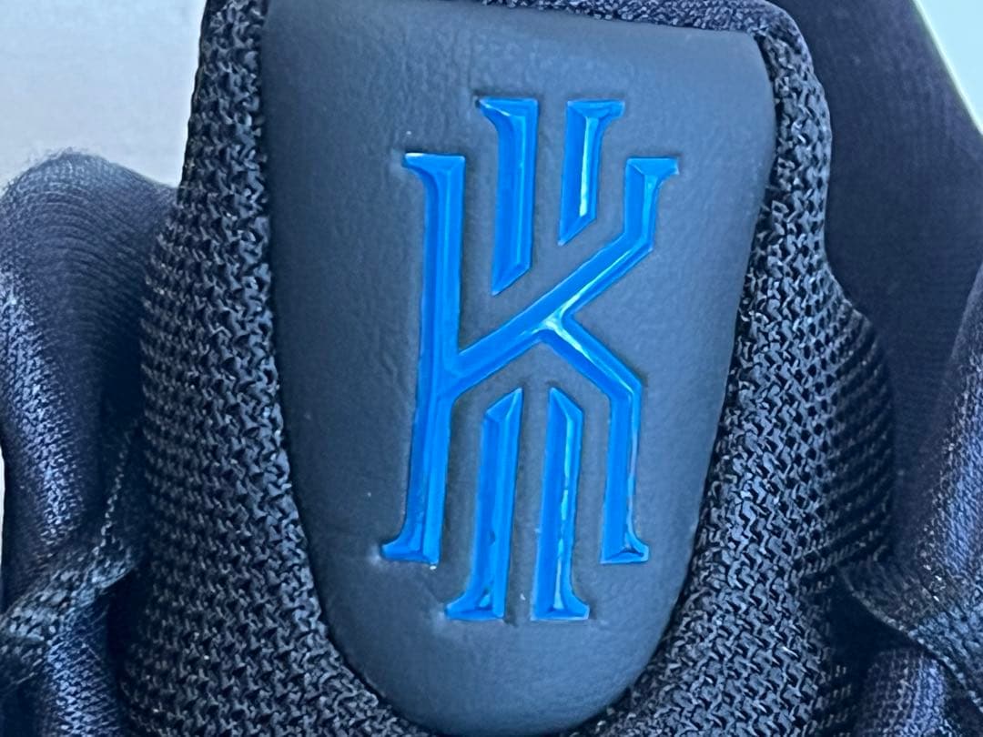 シューズ(男性用) NIKE KYRIE5 DUKE