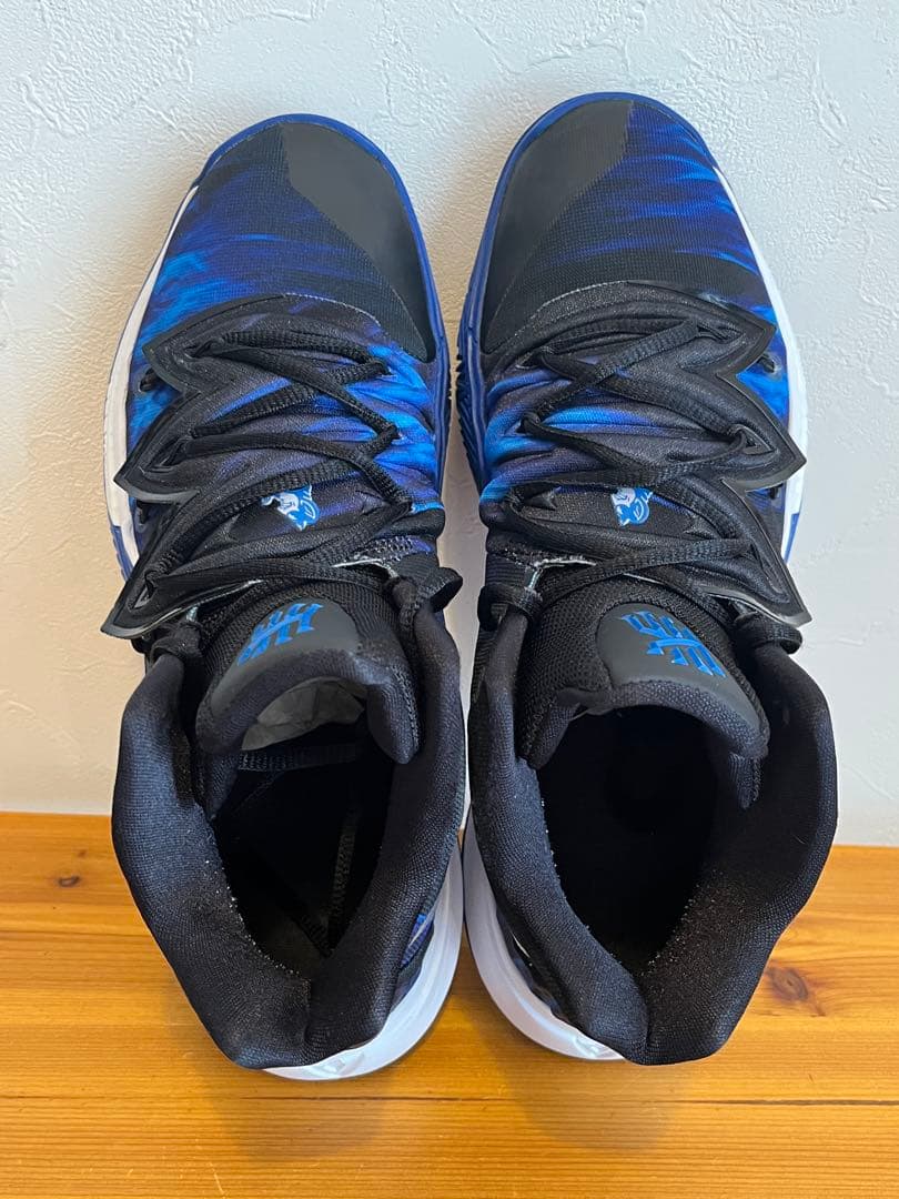 シューズ(男性用) NIKE KYRIE5 DUKE