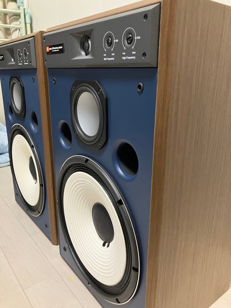JBL4319 スピーカーペア 美品 1台目