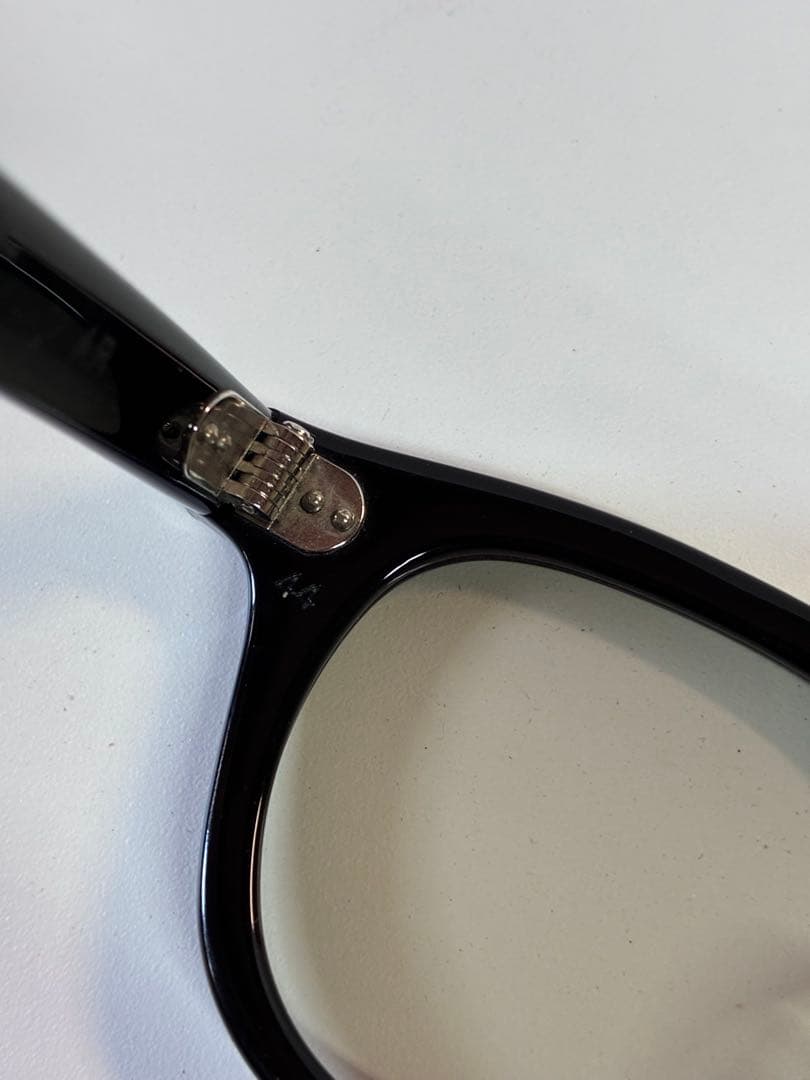 julius trat optical AR 44 ブラック