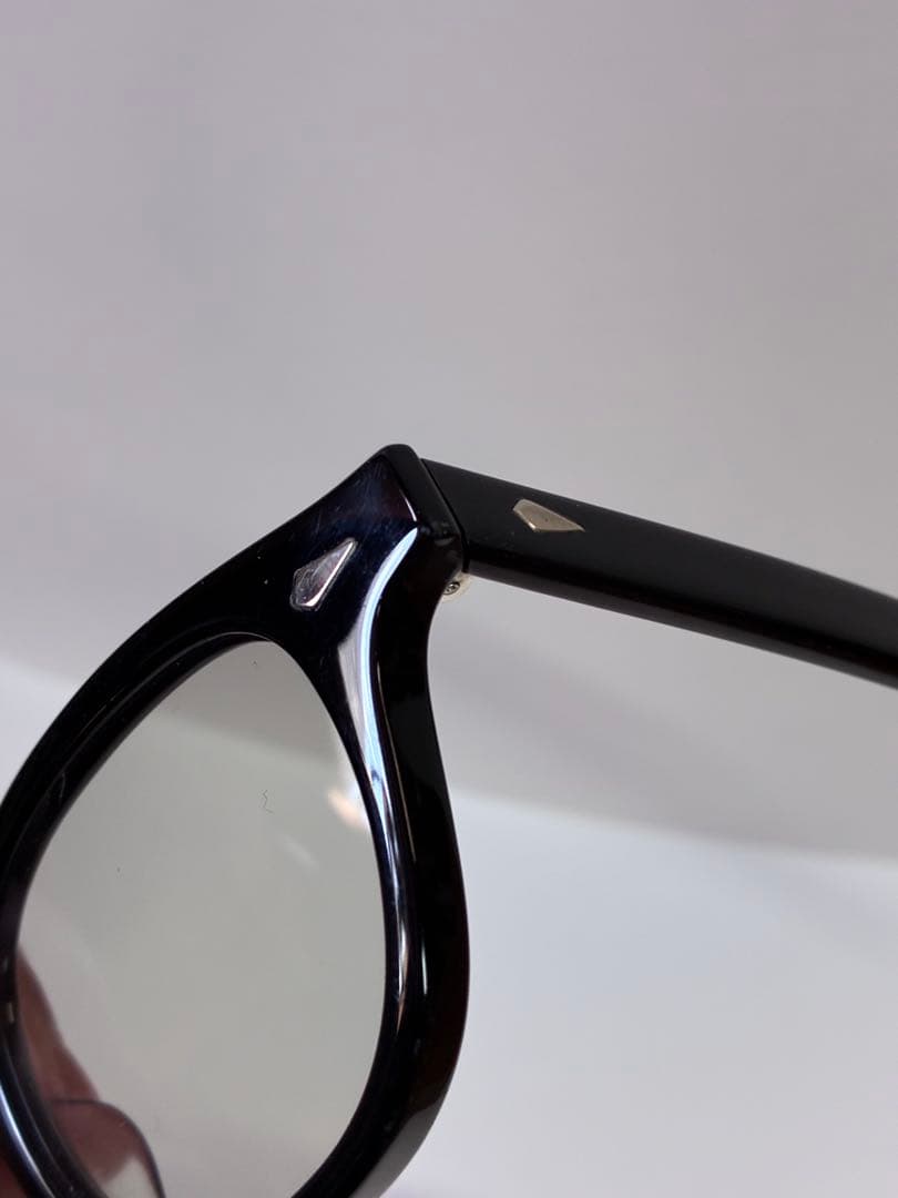 julius trat optical AR 44 ブラック