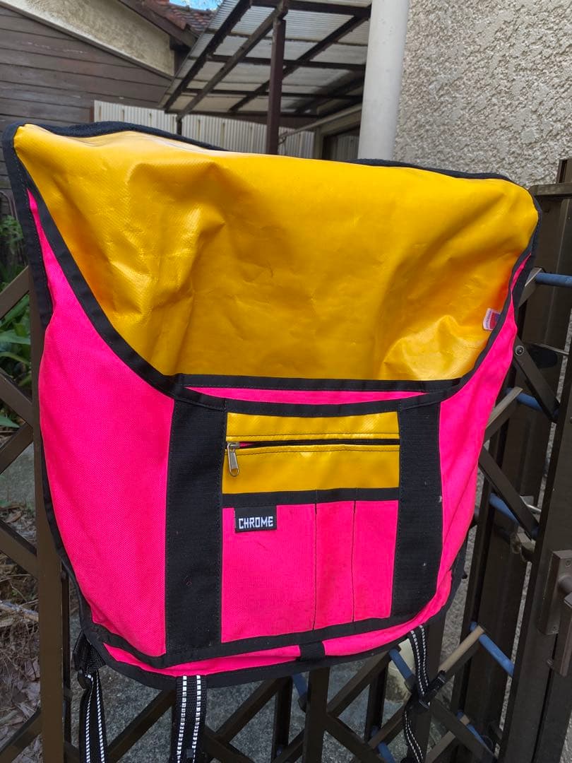 CHROME メッセンジャー24L BAILEYWORKS　bluelug