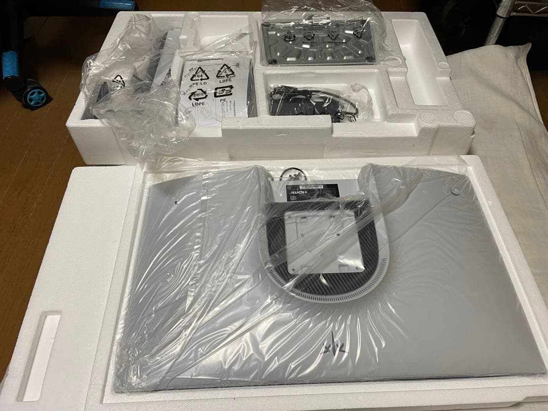 KTC Miniled WQHD 180Hz 27インチ【美品】M27T6