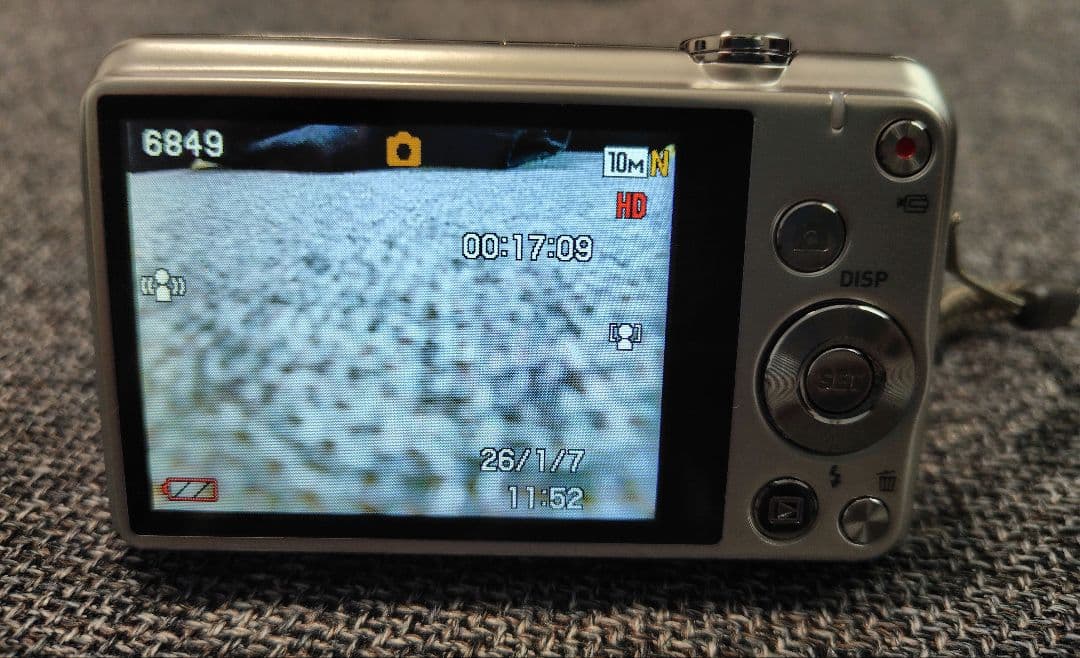 銀*郎様 【美品/動作確認済】CASIO EXILIM EX-Z780