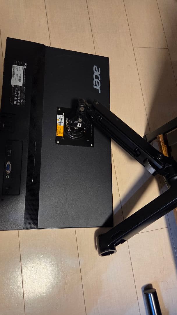 Acer 23.8型 IPSモニター＆Amazonベーシックモニターアームセット