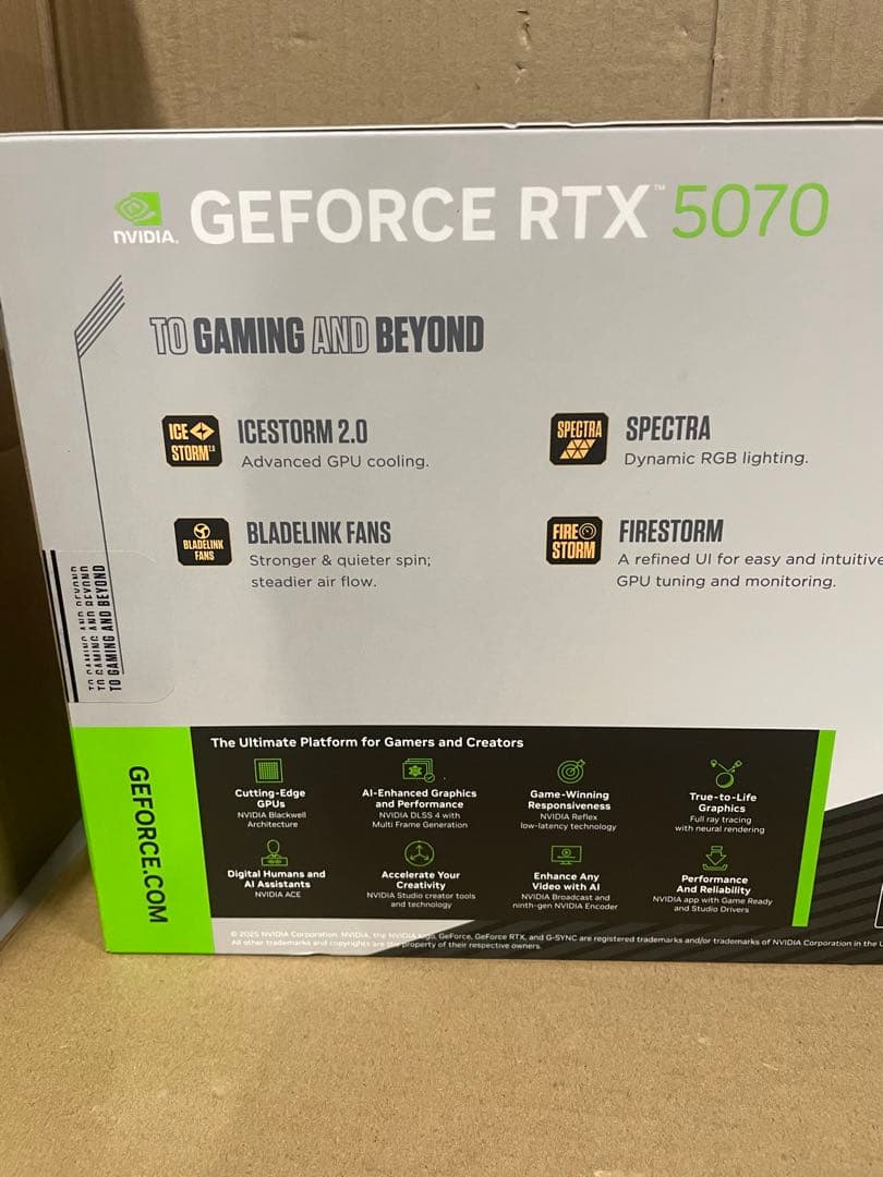 ZOTAC GAMING GeForce RTX 5070 グラフィックスボード