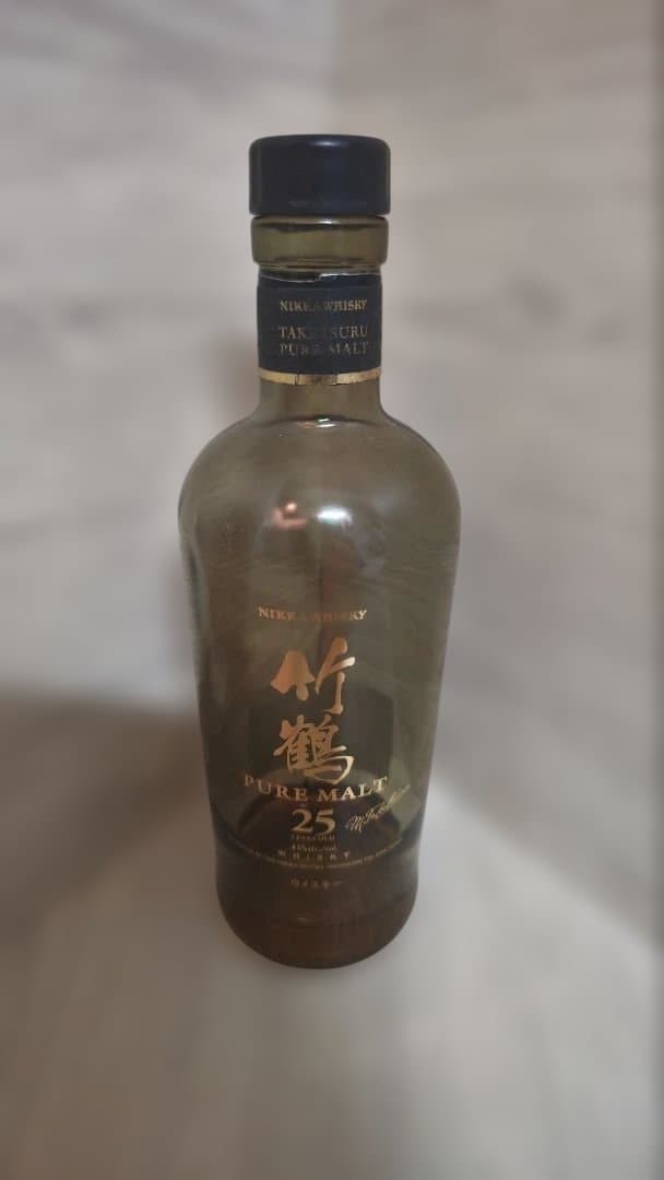 竹鶴 ピュアモルト 25年　700ml　空瓶のみ