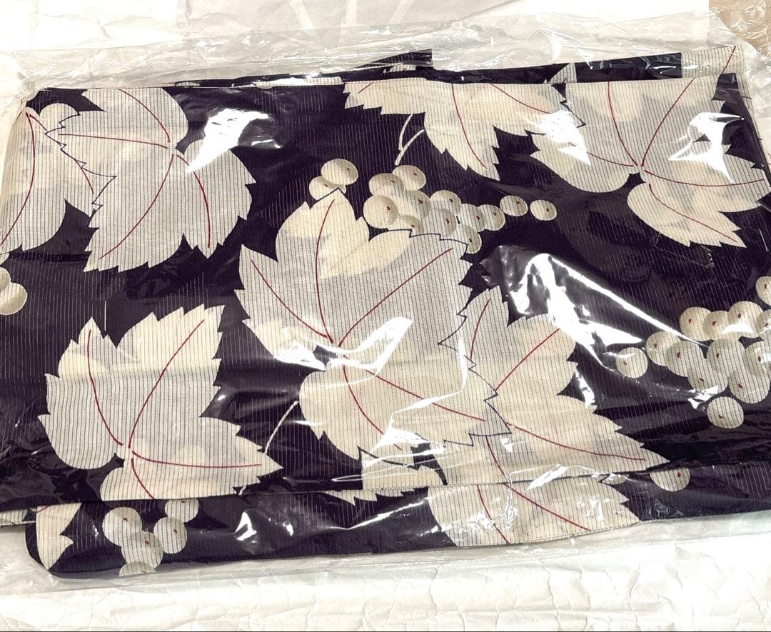 3*e様 新品　ふりふ　紫織庵　葡萄紋　浴衣セット