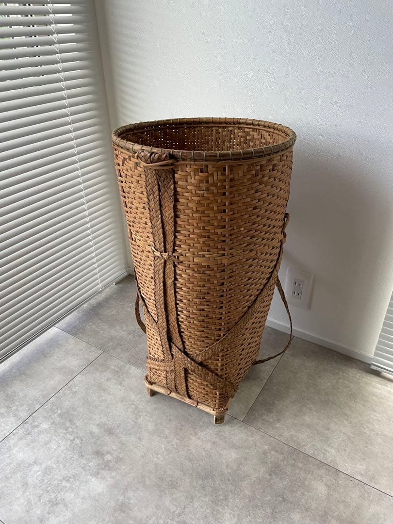 背負子　ラタン　バスケット　小物入れ　骨董品　ビンテージバスケット