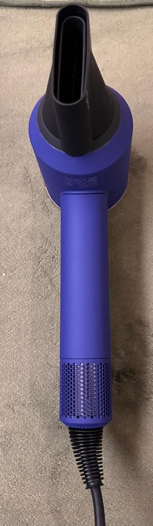 Dyson ダイソン　ヘアドライヤー　dryer　HD08　大風量　極美品！