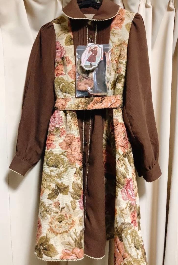 しまむら　くる実　ノエル・ド・メモワール　ゴブランワンピース　Ｍサイズ