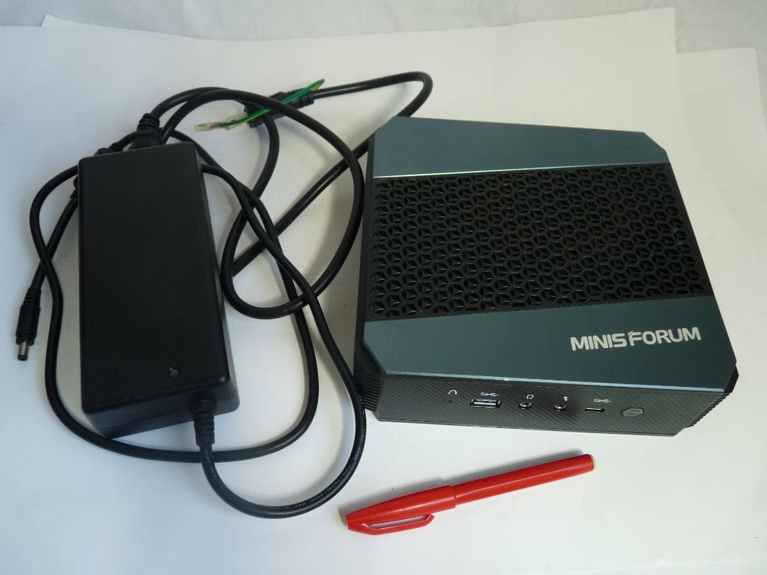 ミニPC MINIS FORUM Elite mini HX90