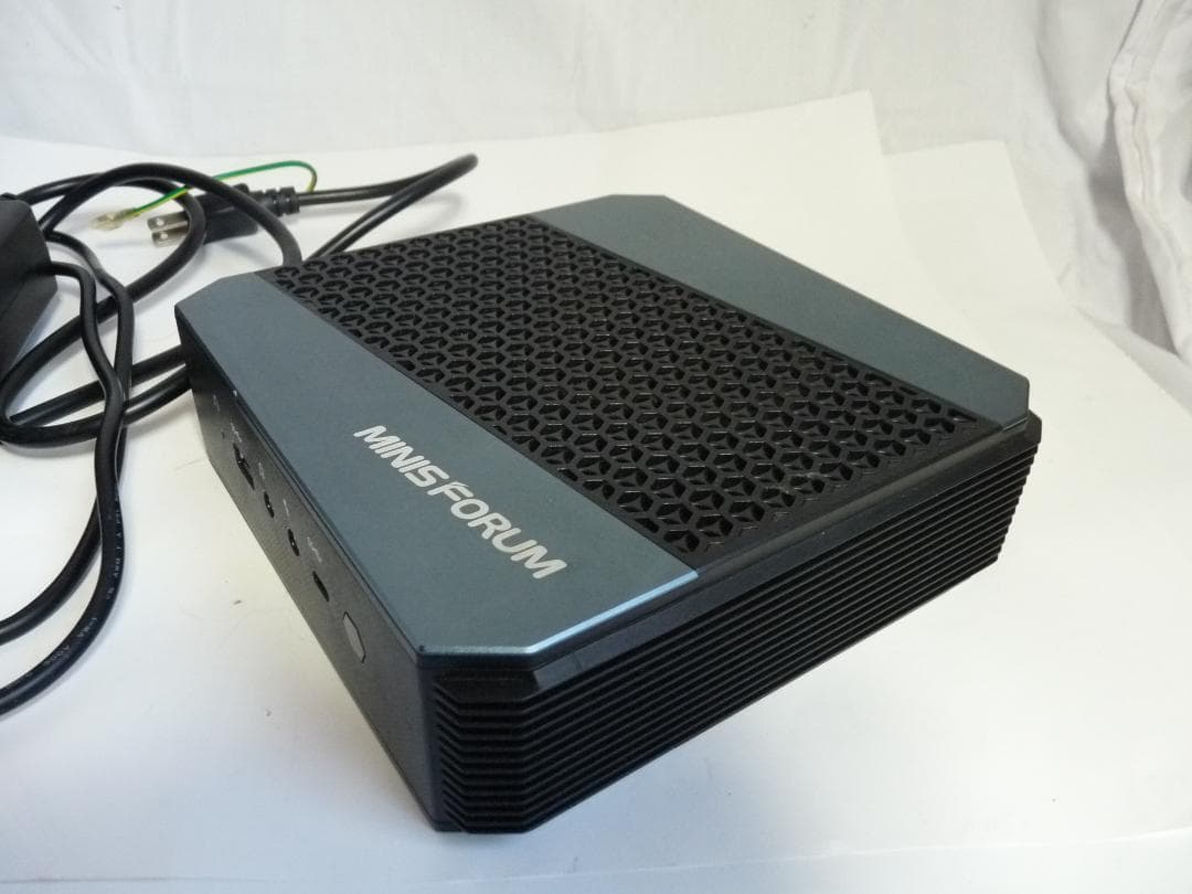 ミニPC MINIS FORUM Elite mini HX90