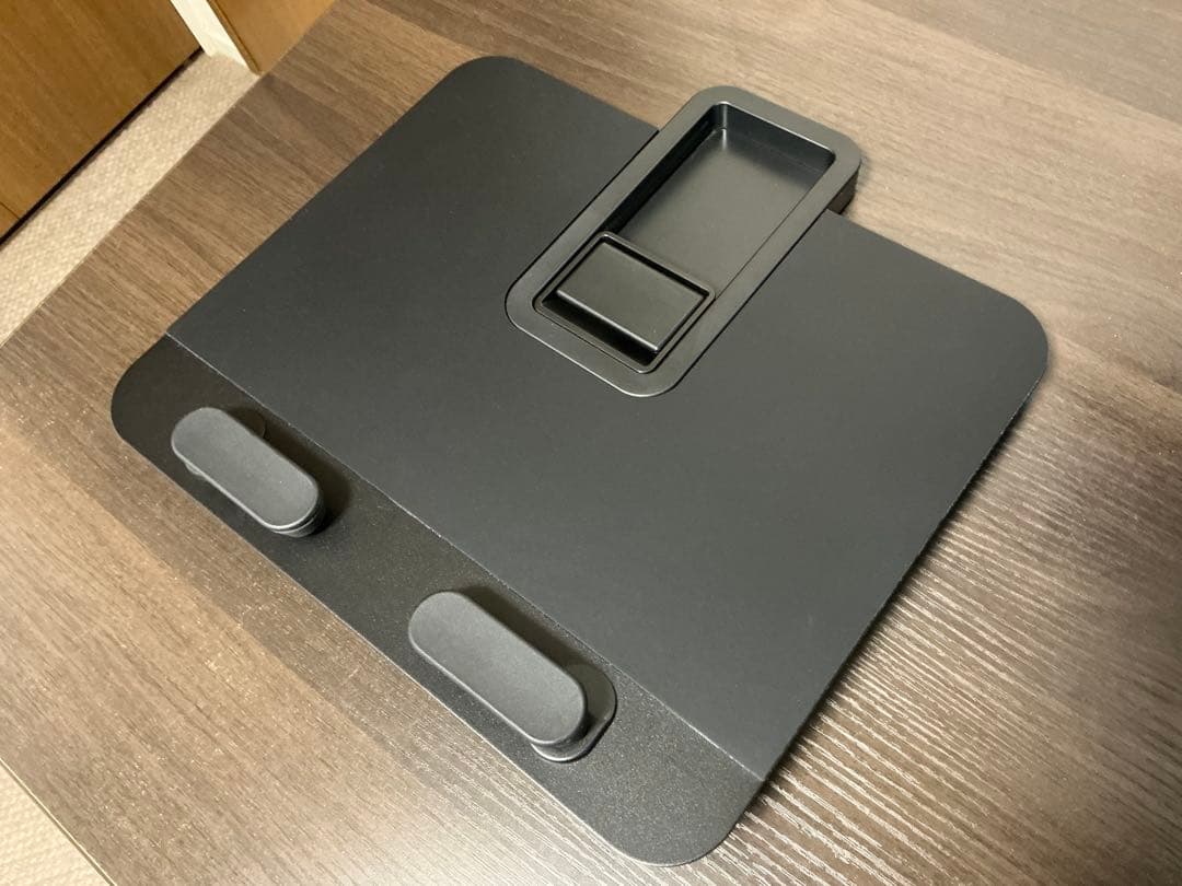 ハーマンミラー オーリン ラップトップ タブレット マウント