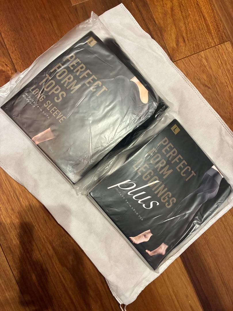 リントスル　パーフェクトフォームトップス&パーフェクトフォームレギンスプラス　L