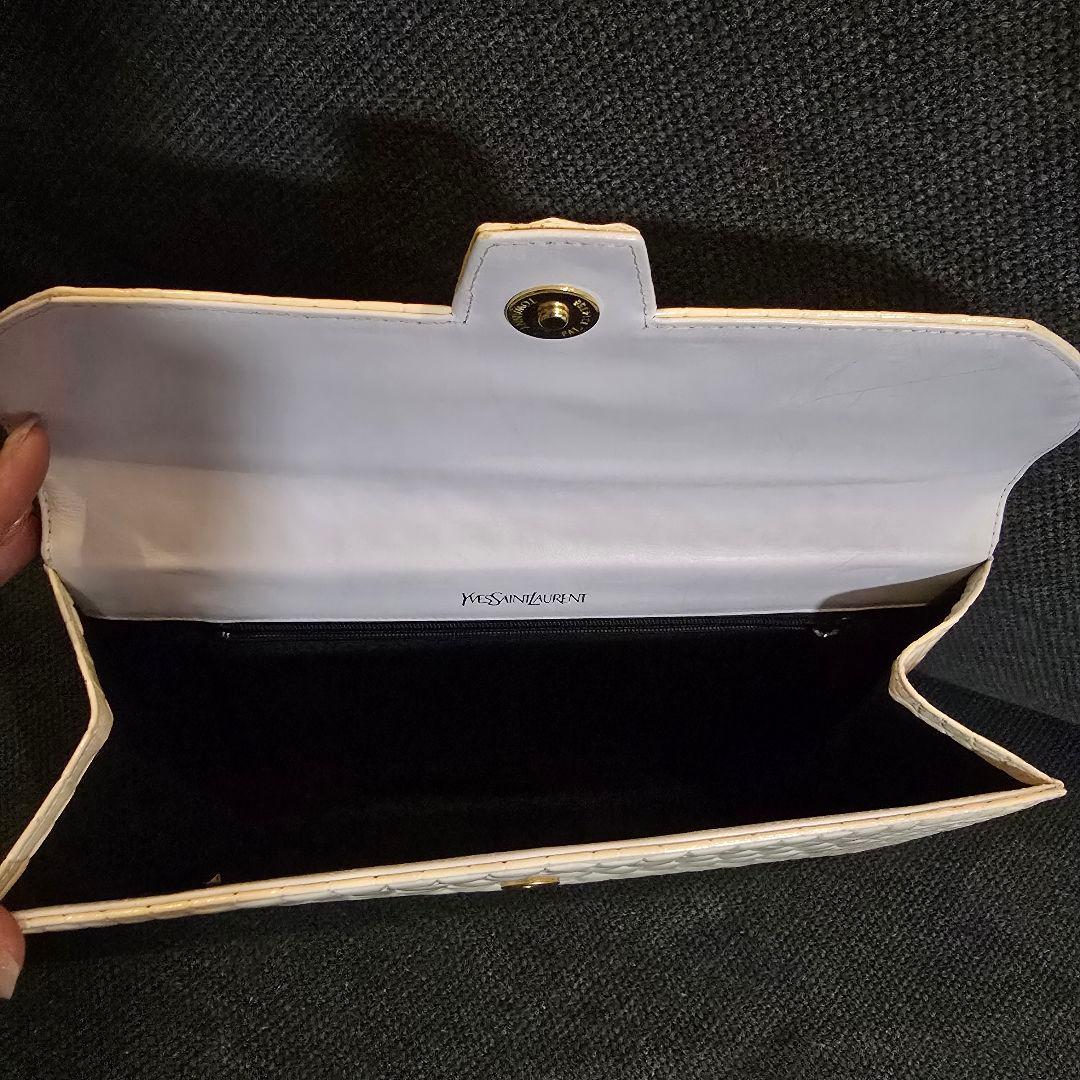 美品✨イヴ・サンローラン　クラッチ　セカンド　バッグ　クロコ型押し　茶　ブラウン