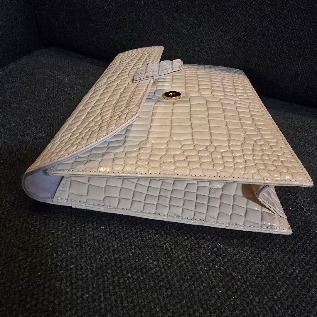 美品✨イヴ・サンローラン　クラッチ　セカンド　バッグ　クロコ型押し　茶　ブラウン