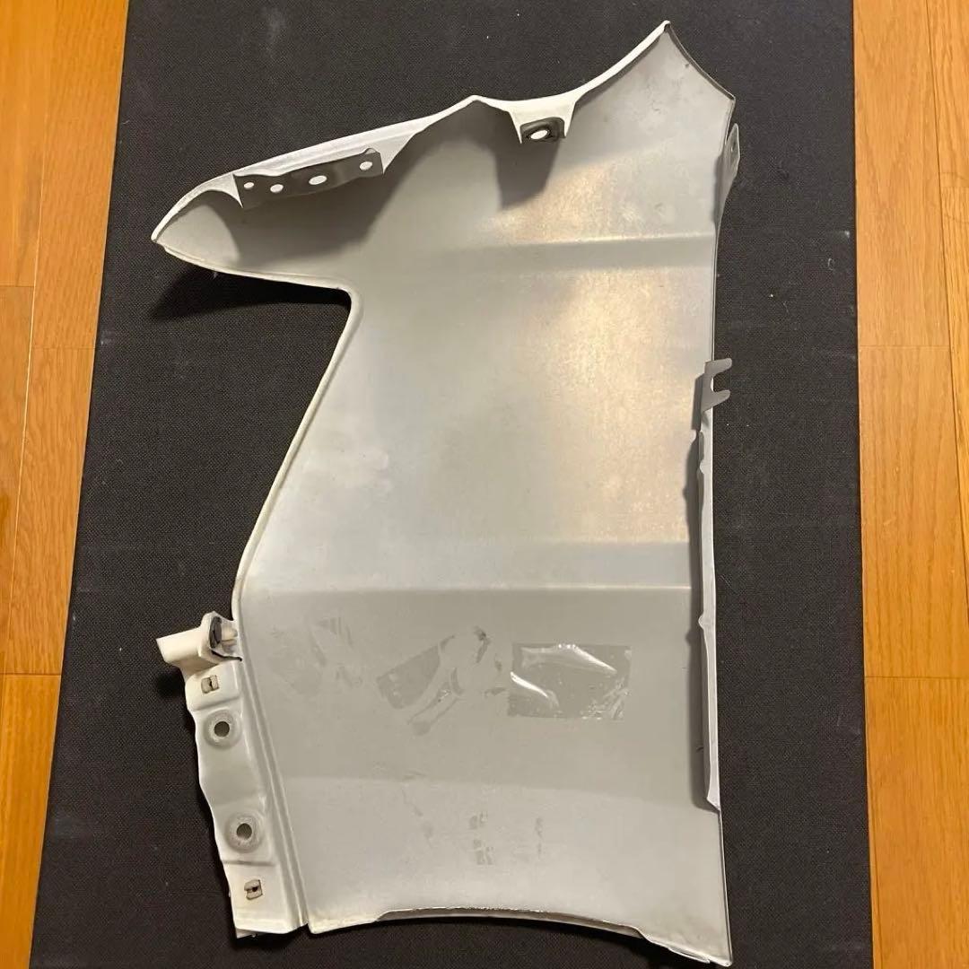 ハイゼットカーゴ　右フェンダー美品