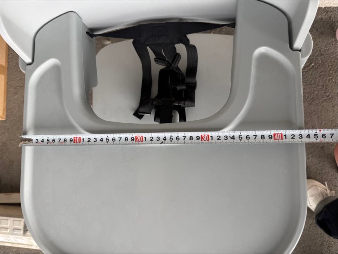 K694 ヤトミ NOVUS ベビーチェア グレー 041023/HC1407