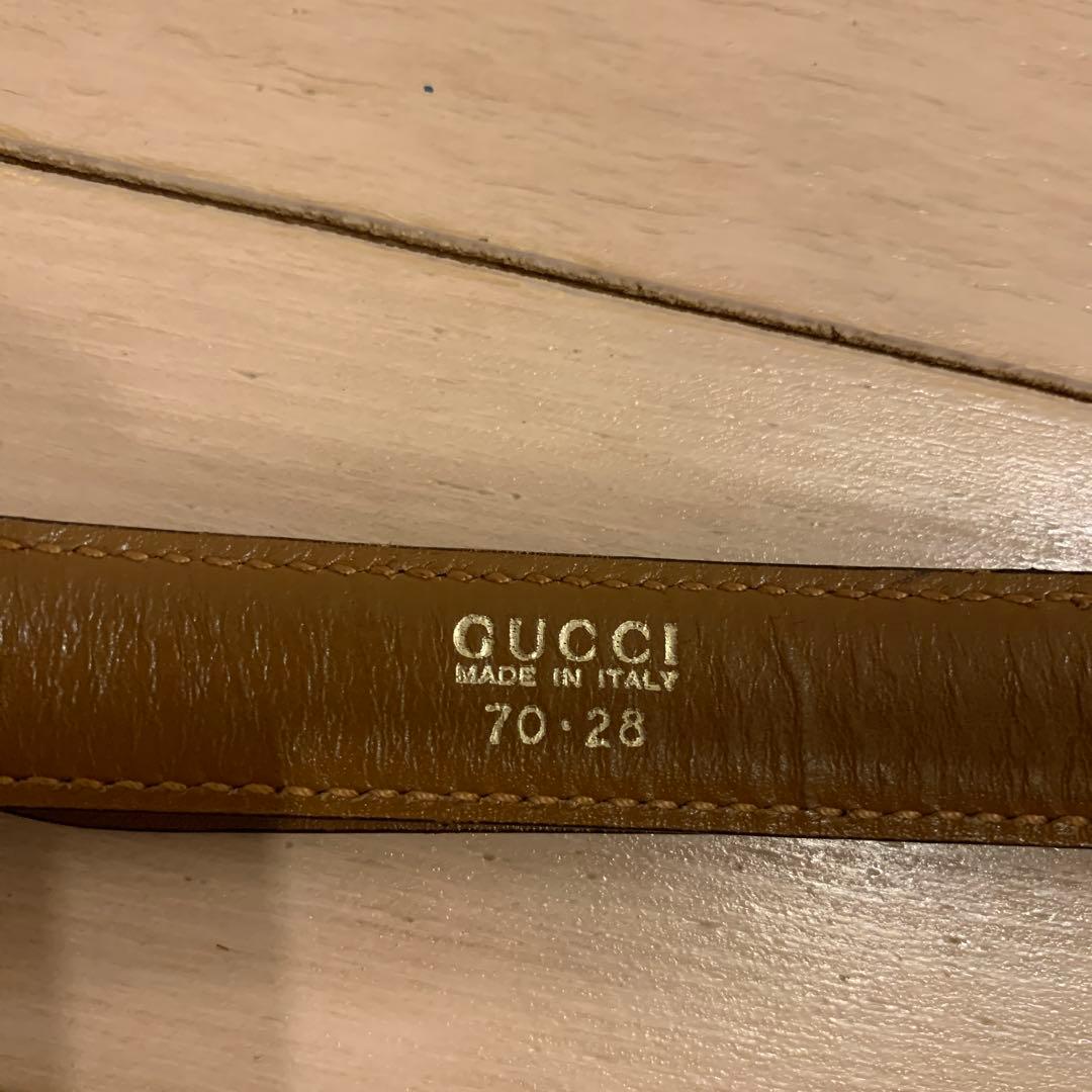 GUCCI ブラウンレザーベルト 70.28