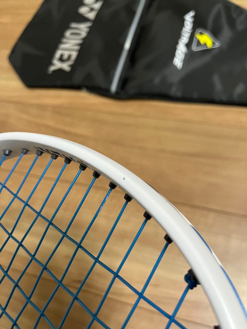 ヨネックス　ボルトレイジ5S UL1