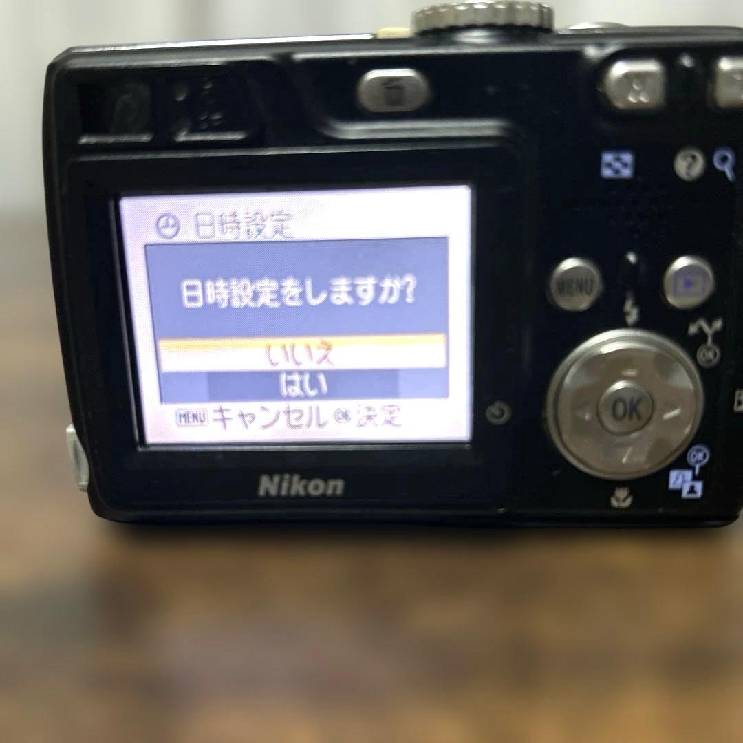 Nikon COOLPIX 7900 コンパクトデジタルカメラ