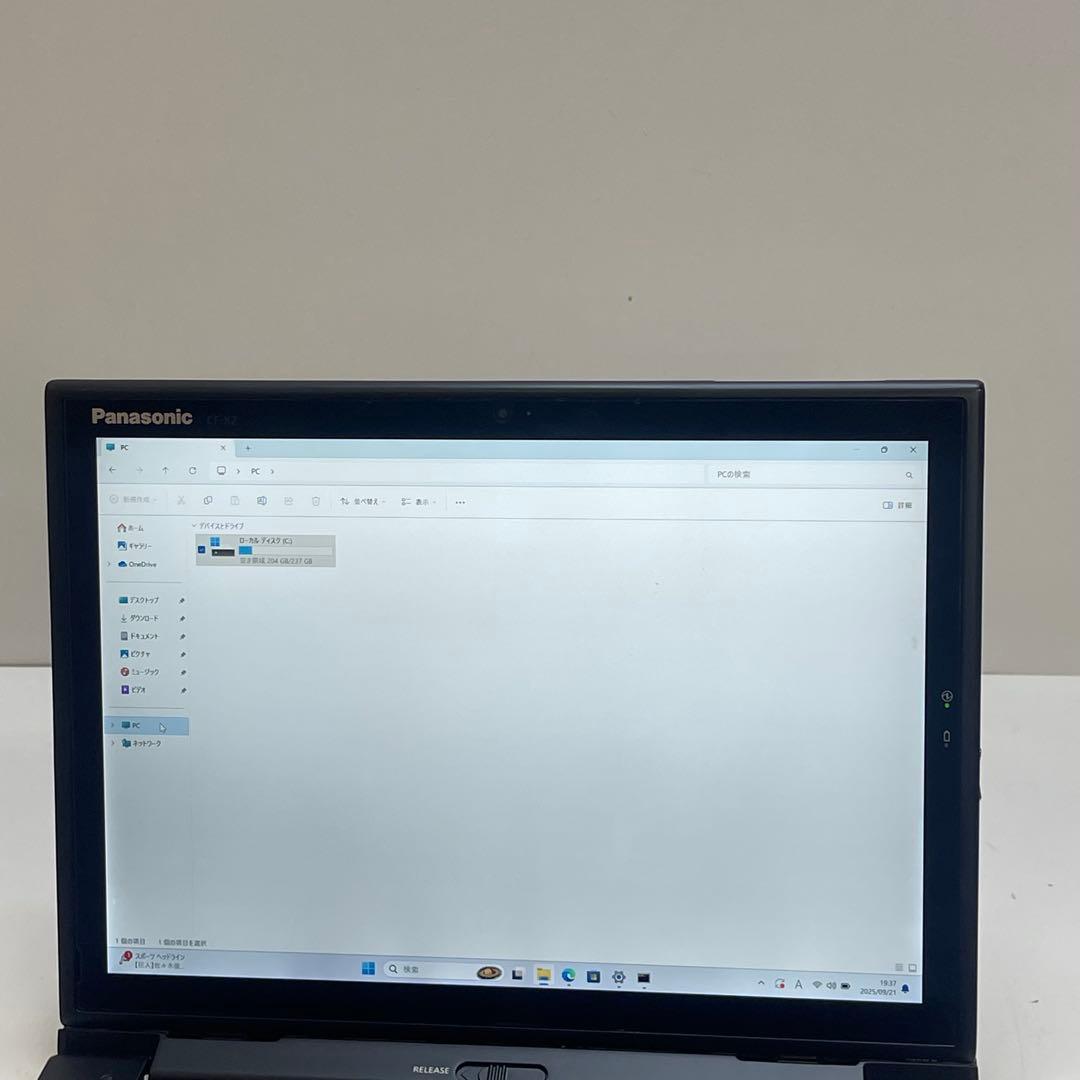 #275 美品 パナソニック CF-XZ6 i5-7300U 8GB 256Gb