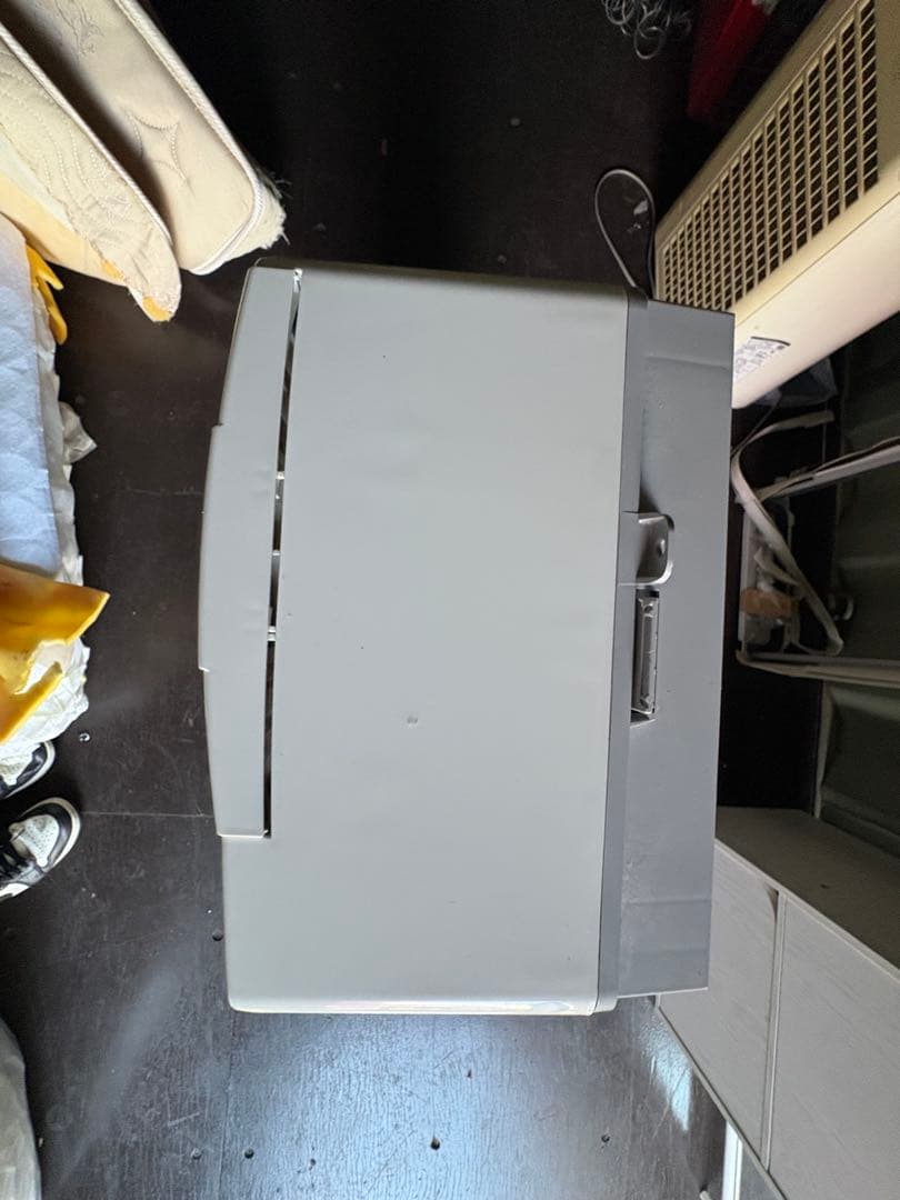 コロナルームエアコン ウインド形冷房専用 型式 CW-1623RA