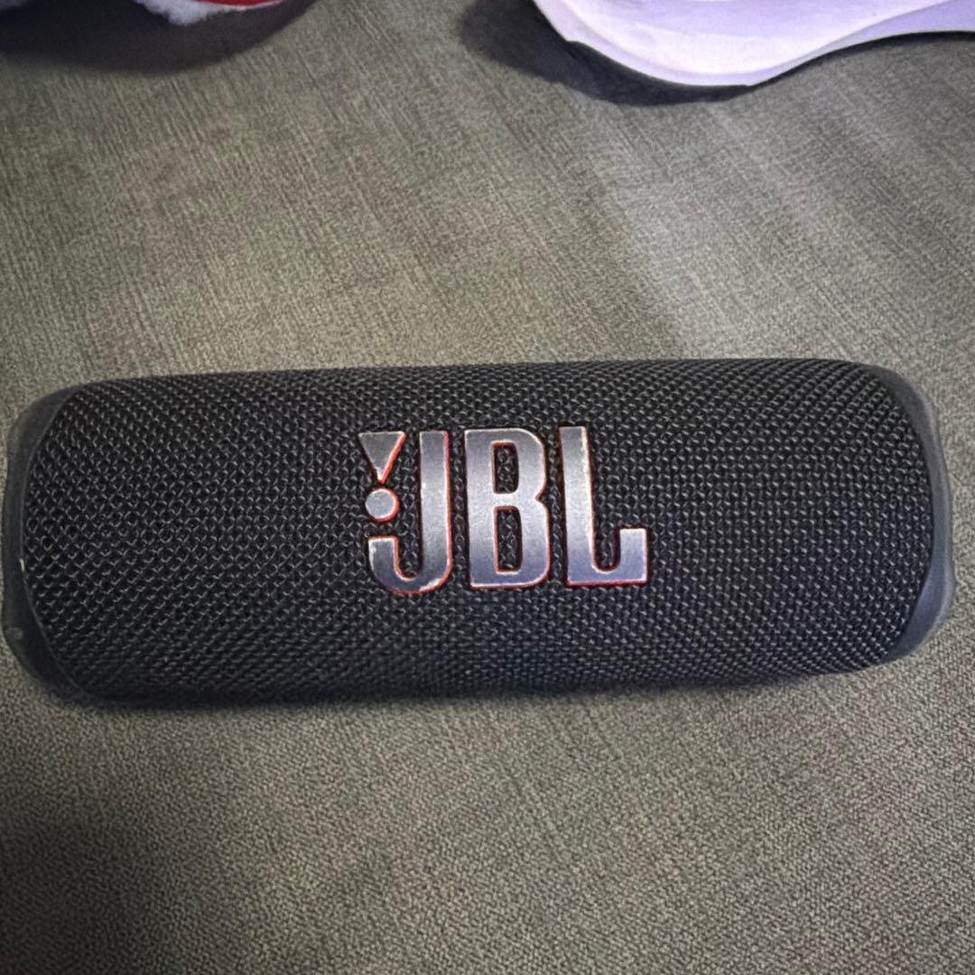JBL FLIP6 ワイヤレススピーカー