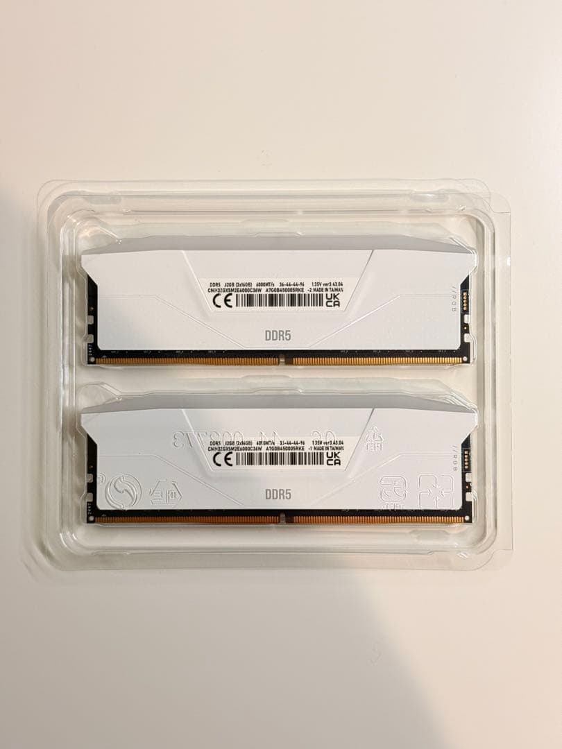 CORSAIR VENGEANCE RGB DDR5-6000MHz 32GB白