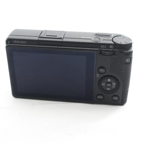 RICOH GR IIIブラック 本体と付属品