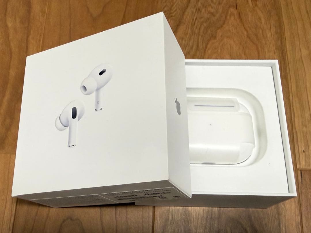 【美品】Apple AirPods Pro 第2世代 おまけケース付