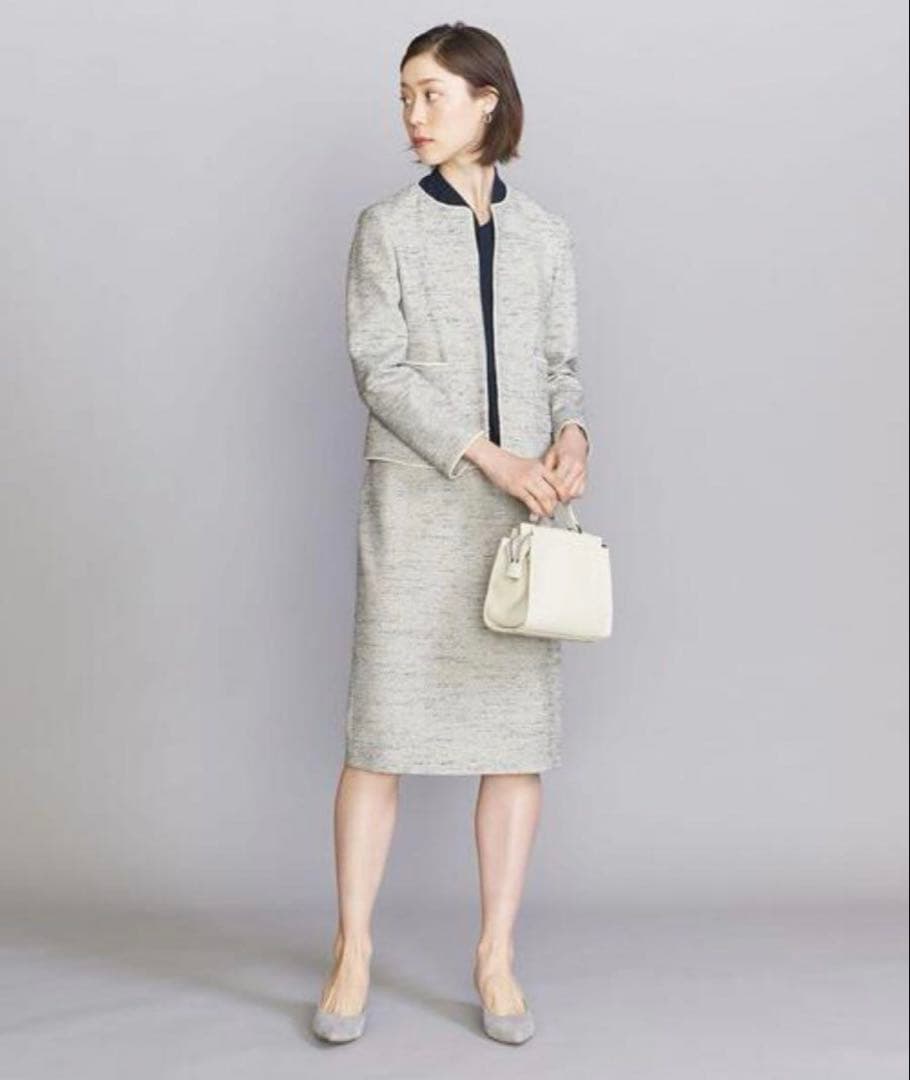 美品♪ビューティ&ユース ツイード ノーカラー スカートスーツ サイズL