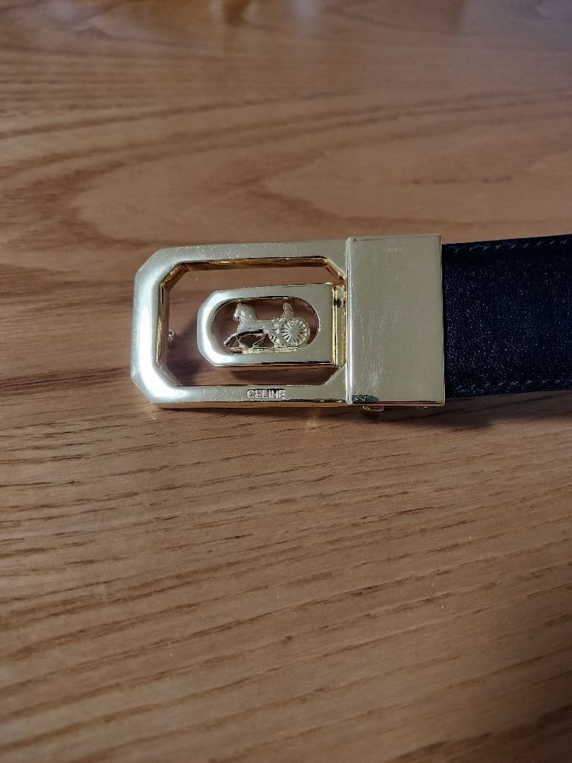 CELINE ゴールド 馬車モチーフ ベルト ブラック