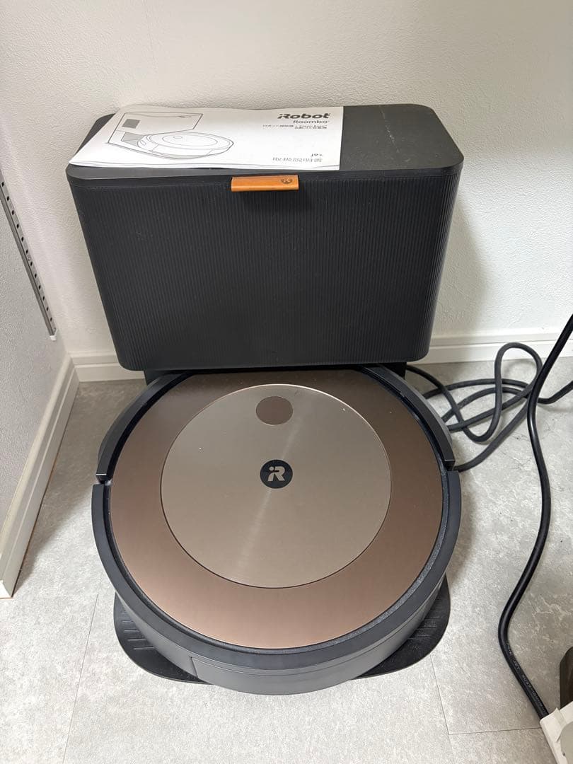 iRobot Roomba j9+ 本体と付属品