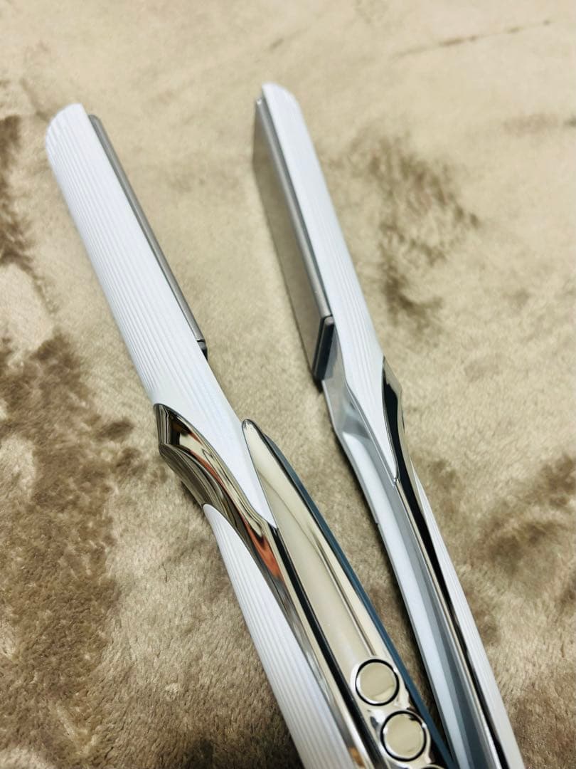 MTG Refa リファ ストレートアイロン プロ ホワイト (箱付き)