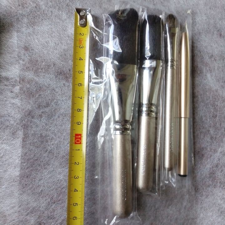 【未使用】HAKUHODO 白鳳堂　化粧筆　ブラシ6本セット　ポーチつき