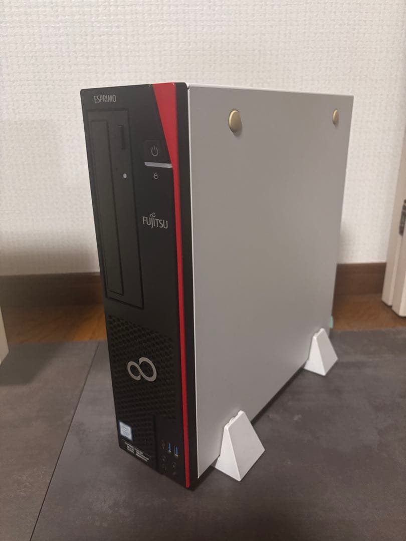 Fujitsu ESPRIMO D588/BX デスクトップPC Corei3