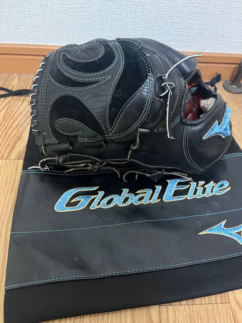 ミズノ グローバルエリート 硬式 投手用グローブ ダイバーシティーブルー