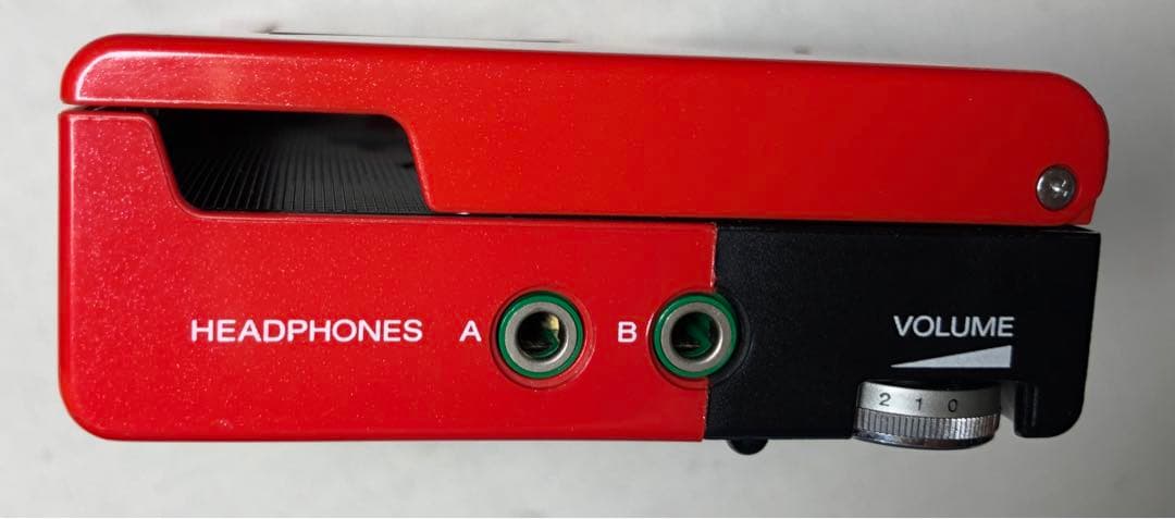 見返り美人！SONY WM-II(WM-2)カセットウォークマン可動品レッドB