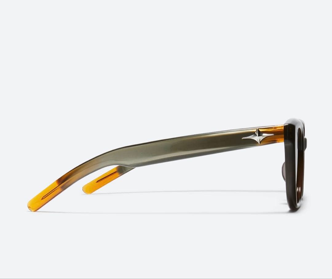 GENTLE MONSTER キャットアイ サングラス ケース付き