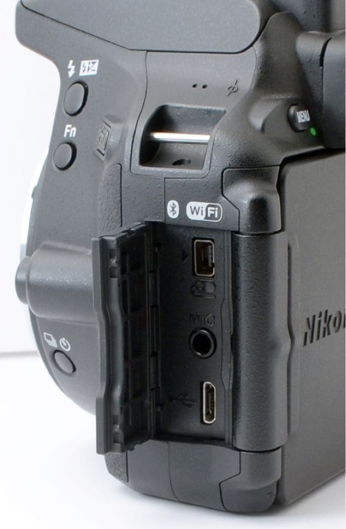 S数約3900回★Nikon D5600★美品★Wi-Fi内蔵★簡単使いやすい