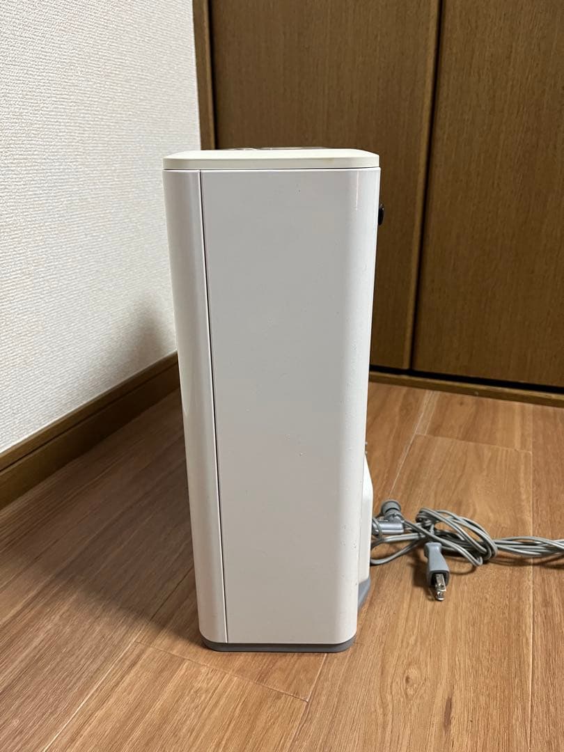 ガスファンヒーター NC-24FSE(W) 都市ガス用　コード付　説明書付