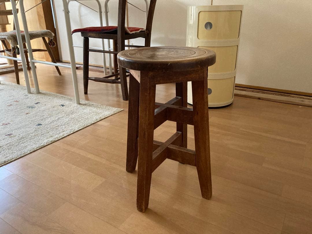 木製円形スツール　昭和レトロ