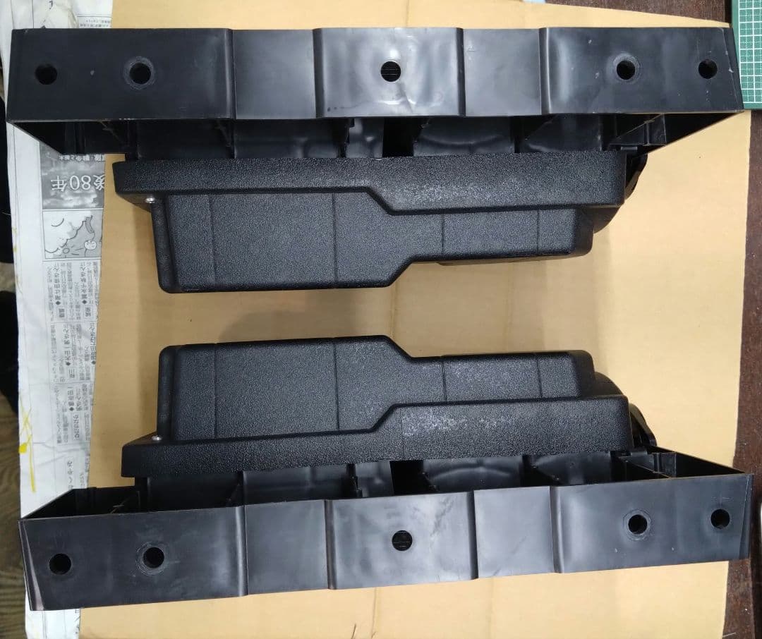 日野テールランプ 新車外し 左右セット